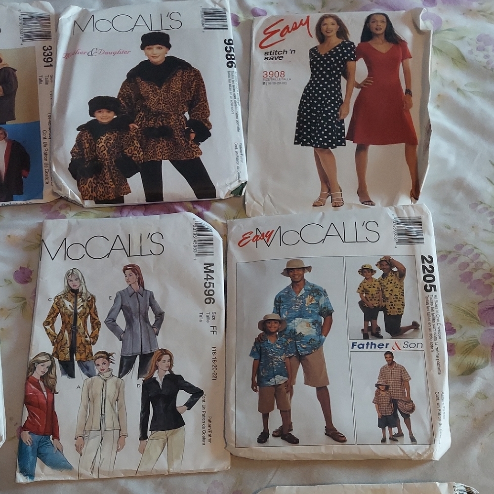 McCall's Vintage Sewing Pattern Collection. #1 - Picture 7 of 13